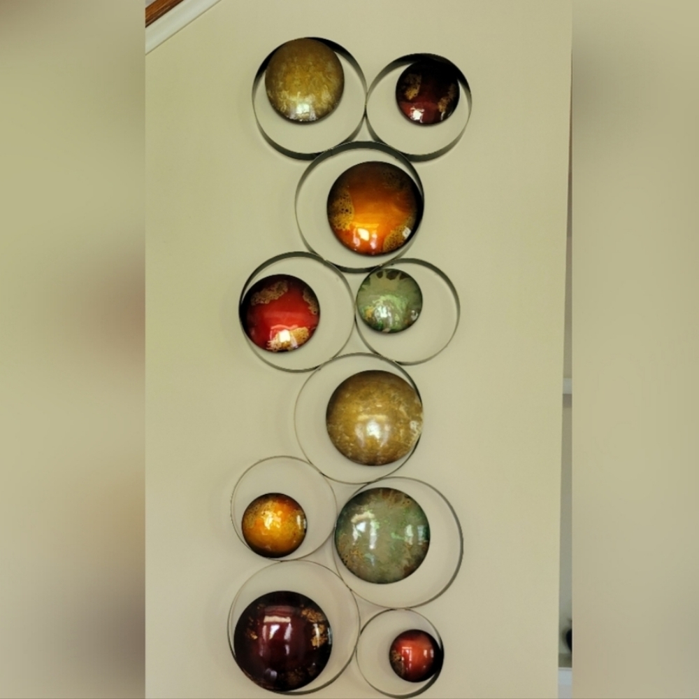 KIRKLAND Metalic wall hanging art piece